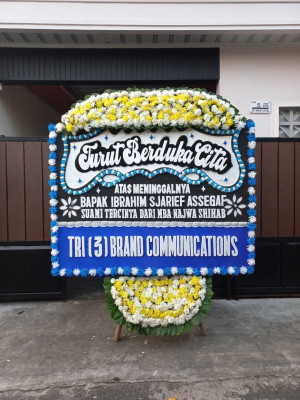 Papan Bunga Duka di Minahasa